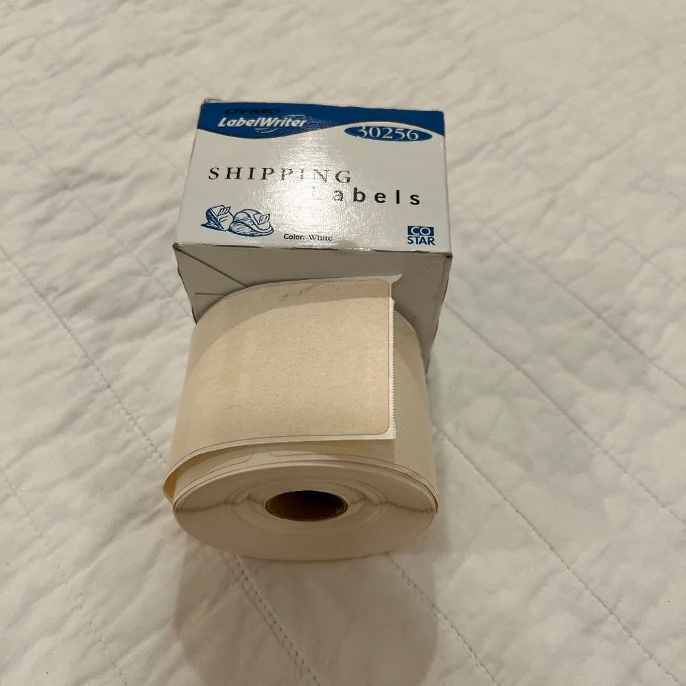 DYMO LabelWriter 30256 Shipping Labels Slightly Faded (300)--Size 4